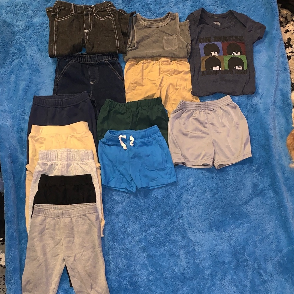 Bundle of toddler clothes